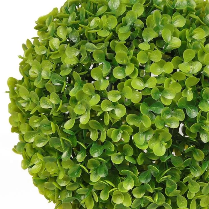 Artificial Hedge Balls